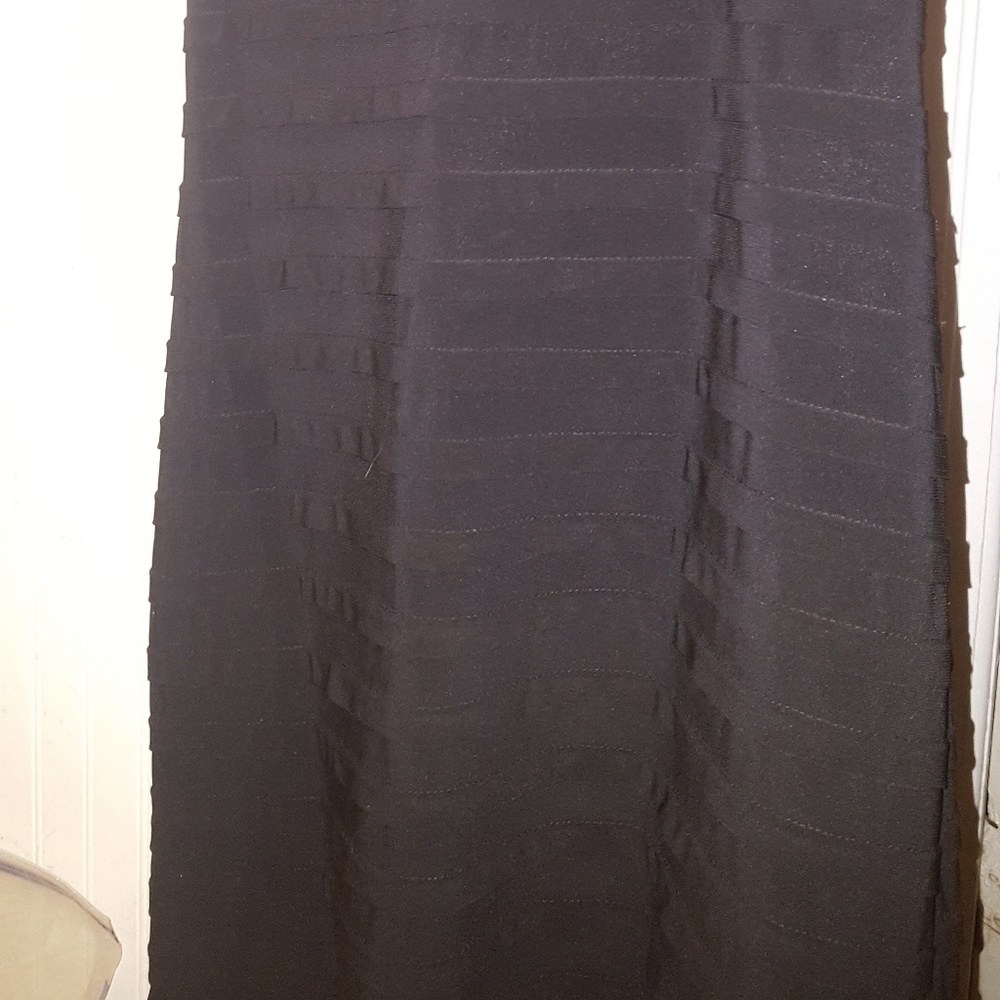 R & M RICHARDS DRESS - Picture 3 of 3